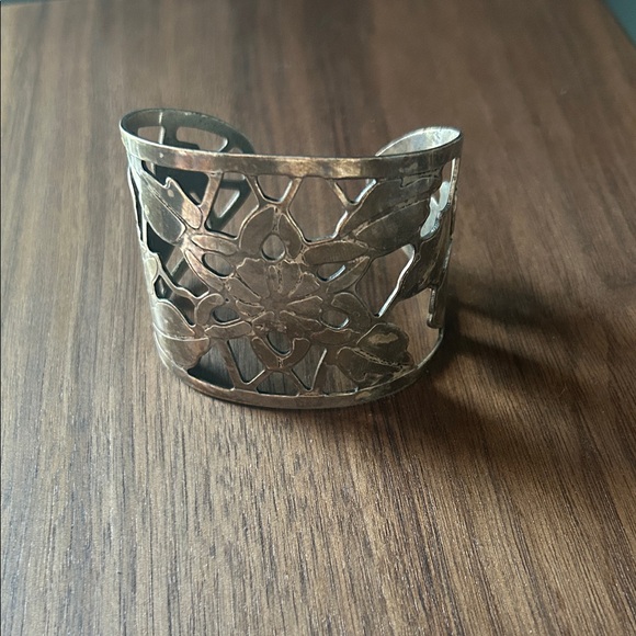 Silver Floral Cutout Cuff Bracelet - Picture 4 of 11